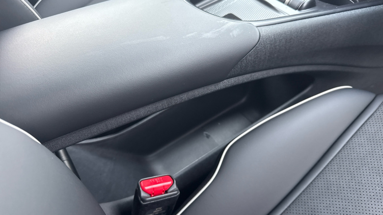 BYD Dolphin 150kW Design 60.4kWh 5dr Auto Electric Hatchback